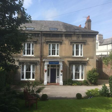 The Corner House Bed & Breakfast Whitehaven Esterno foto